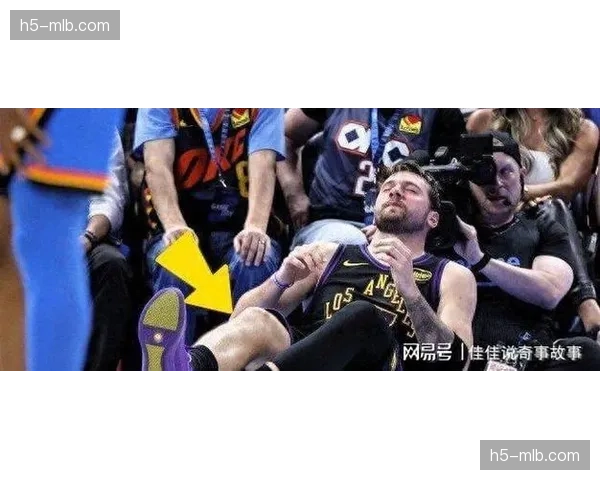 湖人伤病报告：东契奇腿筋受伤出战成疑，里夫斯腹斜肌拉伤缺阵